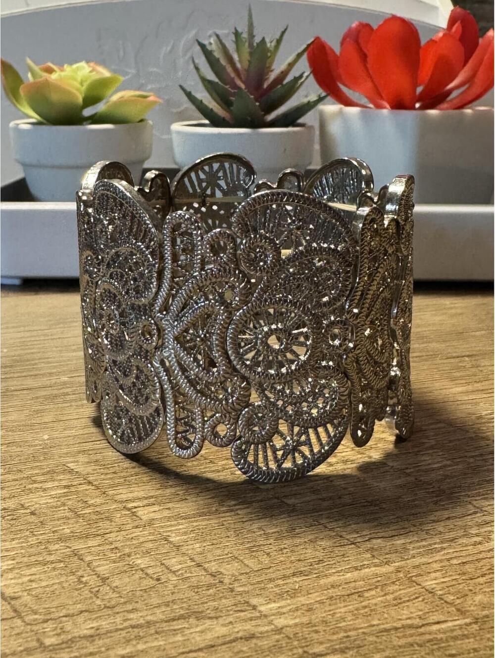 Intricate Silver Filigree Cuff Stretch Bracelet